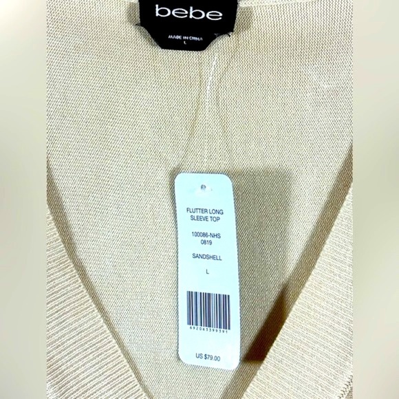 NWT Bebe Flutter Longsleeve Top, Large - Picture 3 of 4